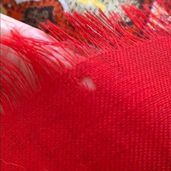 Vintage lightweight fine wool print scarf fringe - Picture 8 of 8